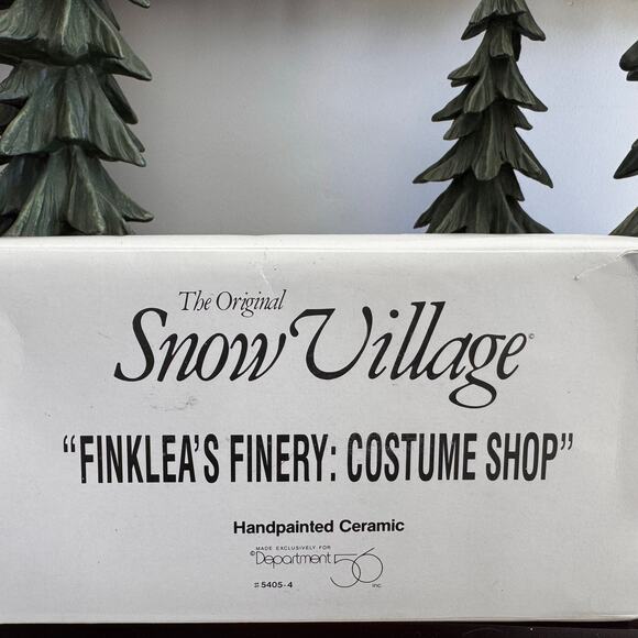 1991 Vintage Snow Village Department 56: “Finklea’s Finery:Costume Shop” - Picture 7 of 16